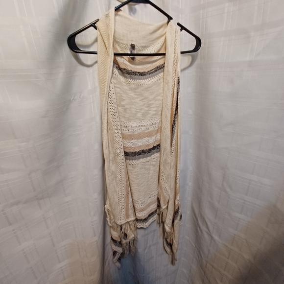 Vanitys striped knit open waterfall vest size small - Picture 3 of 6